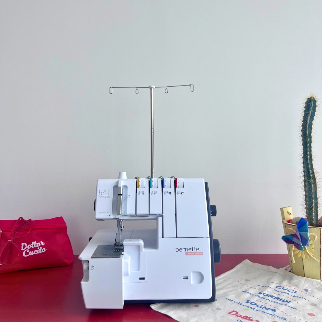 Tagliacuci Bernette B44 IN ESPOSIZIONE
